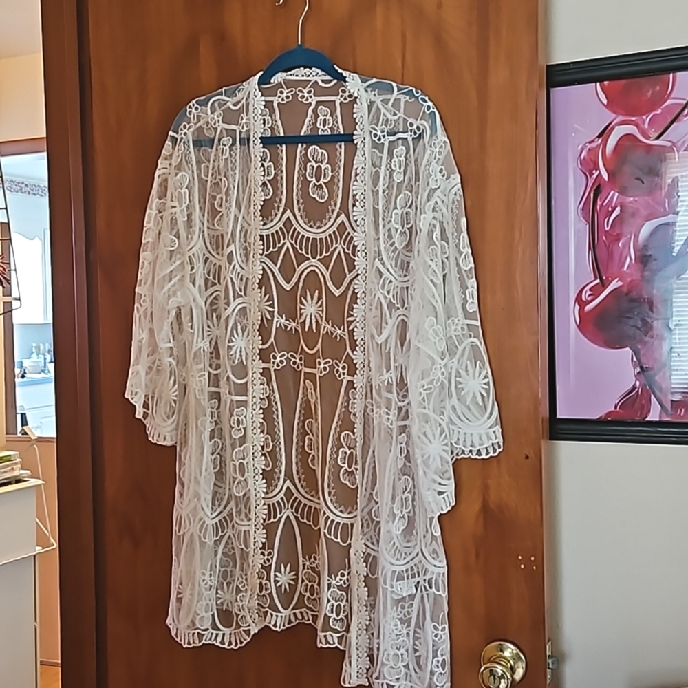 White Laced Kimono